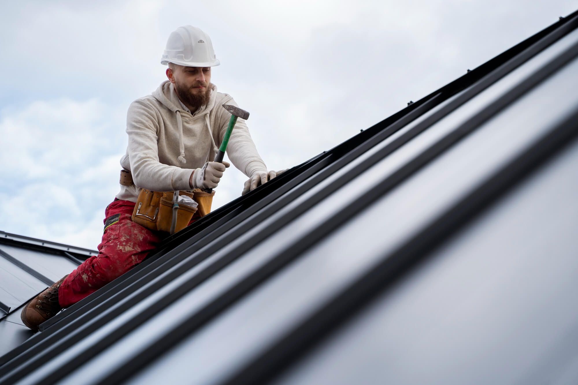 Pourquoi choisir le zinc plutôt que d&rsquo;autres matériaux pour vos travaux de couverture ?